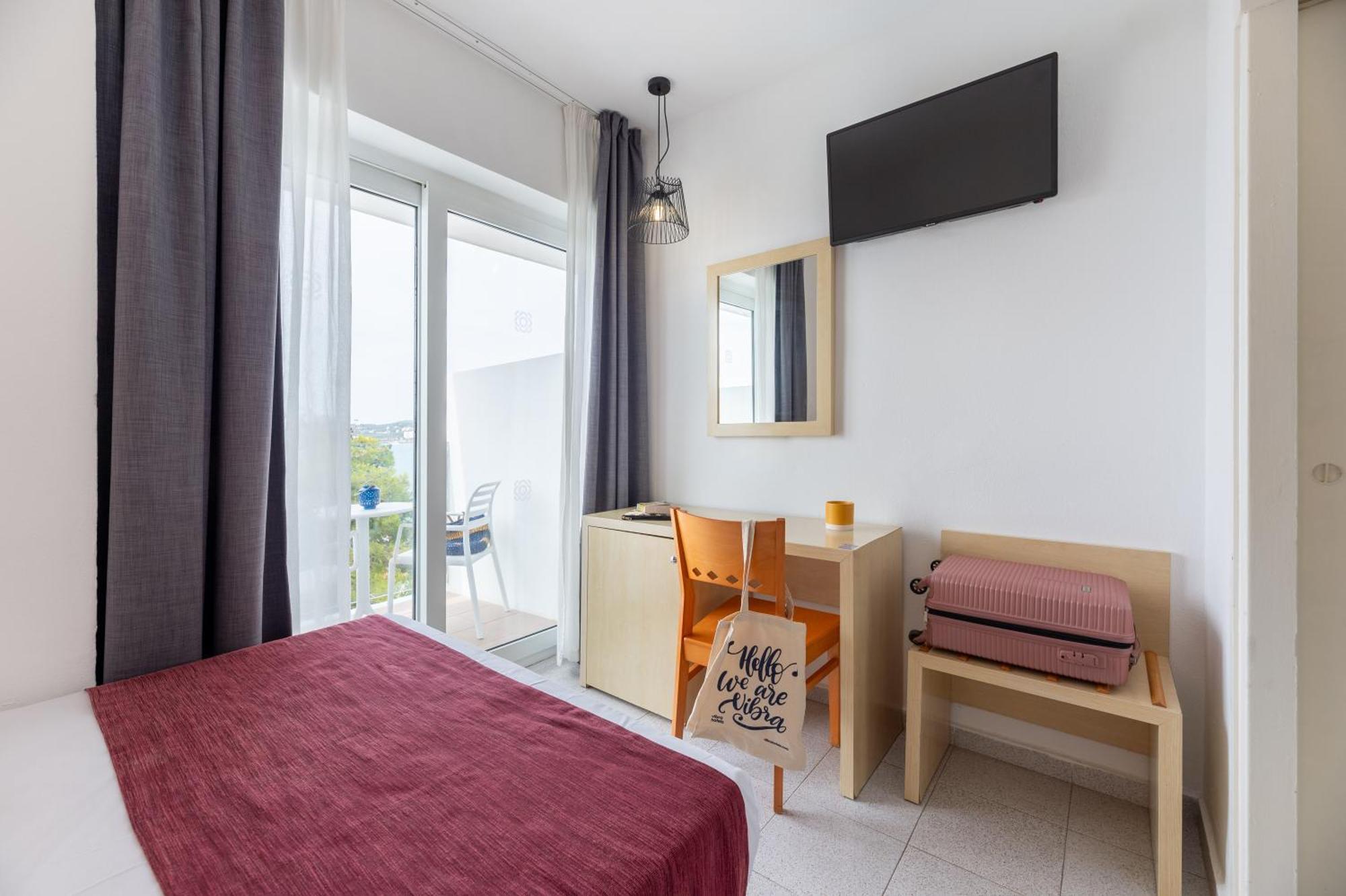 Hotel Vibra Riviera Sant Antoni de Portmany Zewnętrze zdjęcie