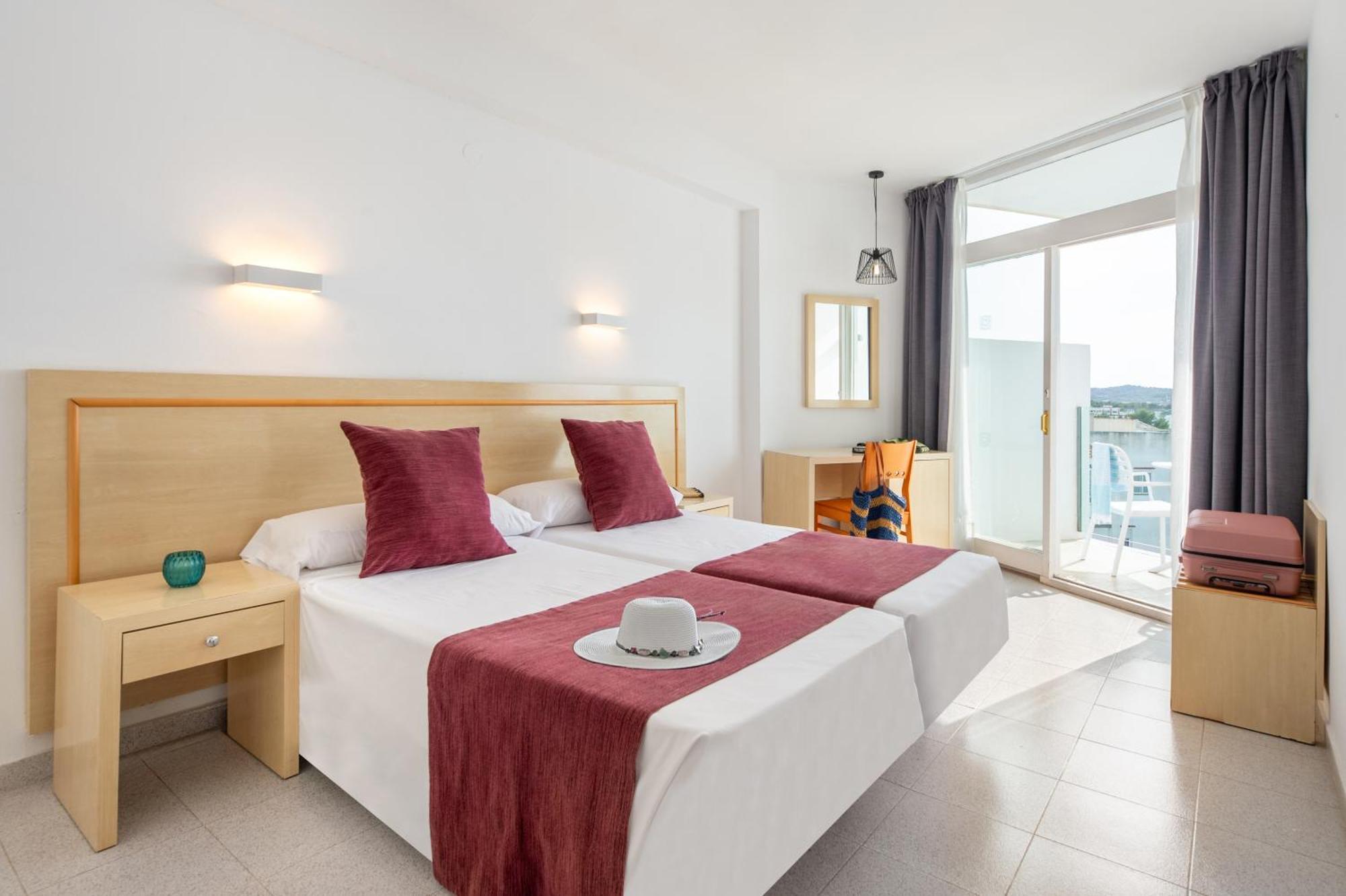 Hotel Vibra Riviera Sant Antoni de Portmany Zewnętrze zdjęcie