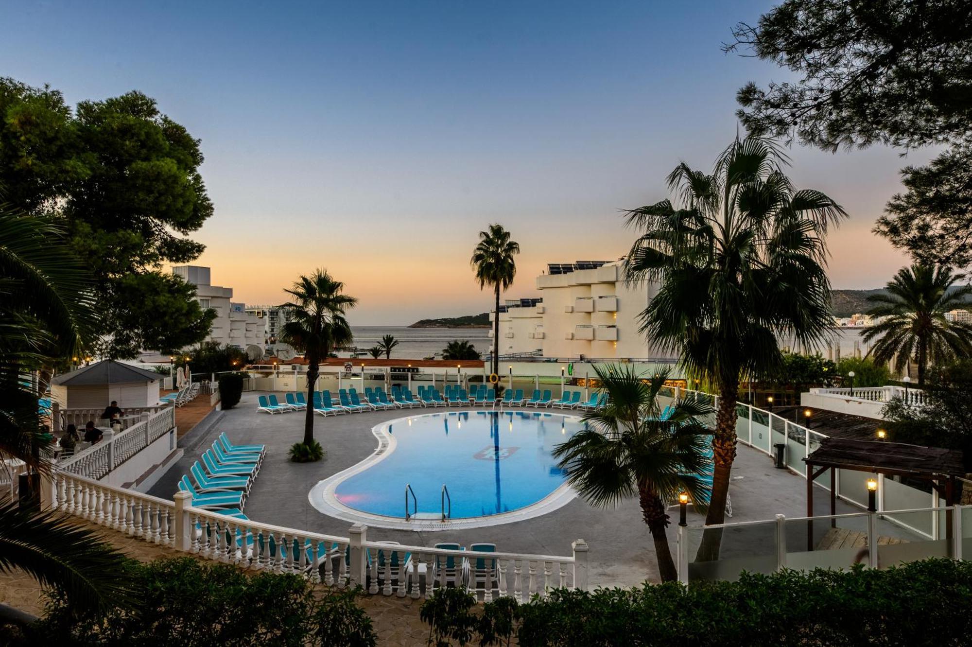 Hotel Vibra Riviera Sant Antoni de Portmany Zewnętrze zdjęcie